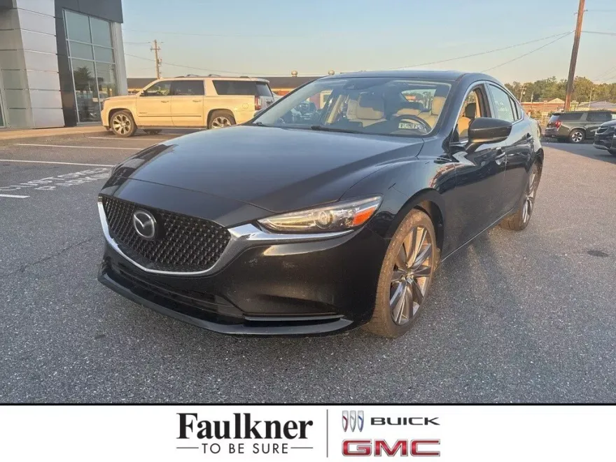 2018 Mazda Mazda6 Touring photo 1