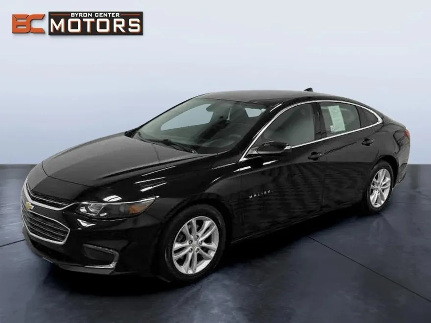 2018 Chevrolet Malibu 1LT photo 1