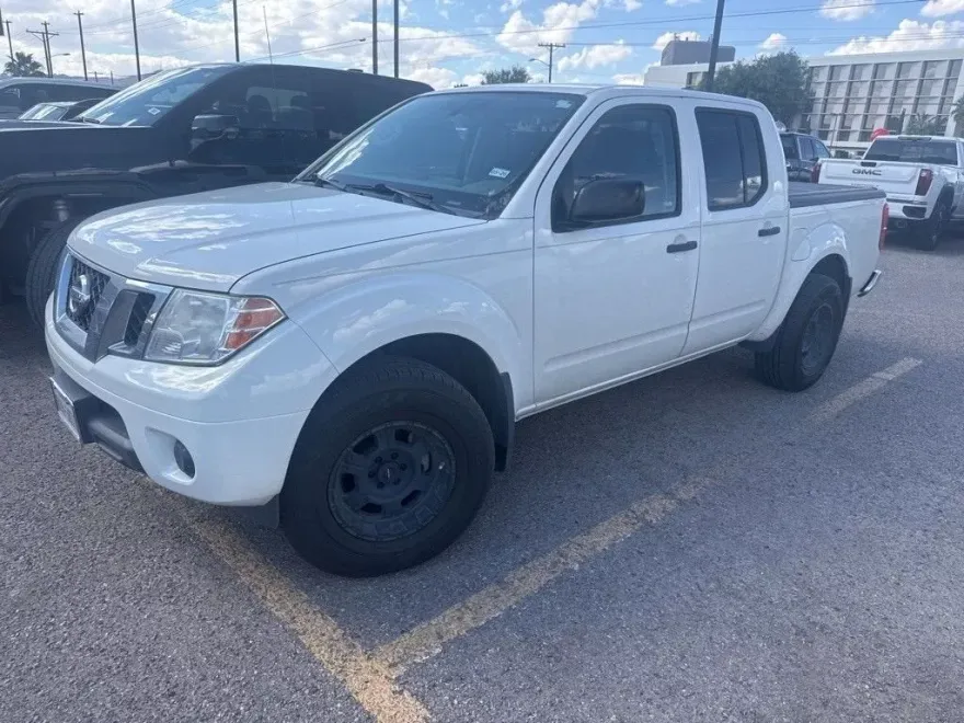 2019 Nissan Frontier SV photo 1
