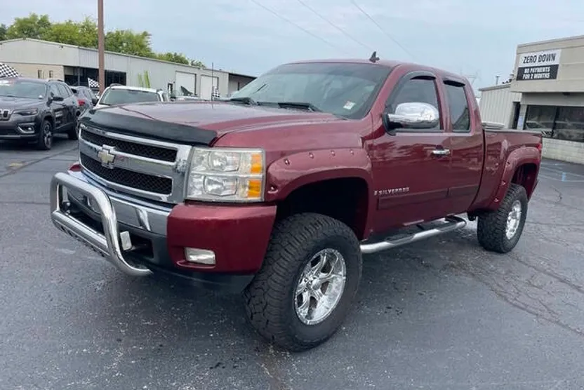 2008 Chevrolet Silverado 1500 photo 1