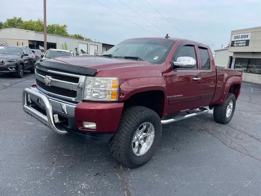 2008 Chevrolet Silverado 1500 photo 1