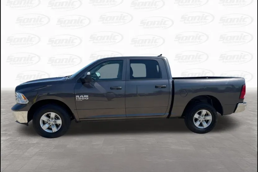 2023 Ram 1500 Classic SLT photo 1