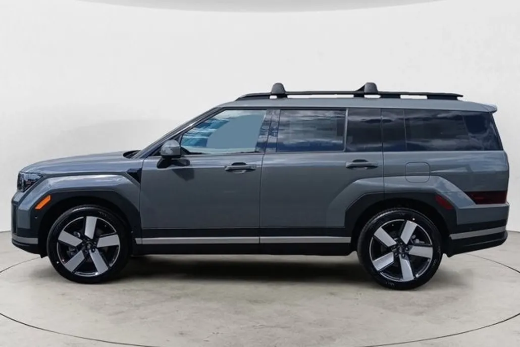 2026 Hyundai Santa Fe Limited photo 1