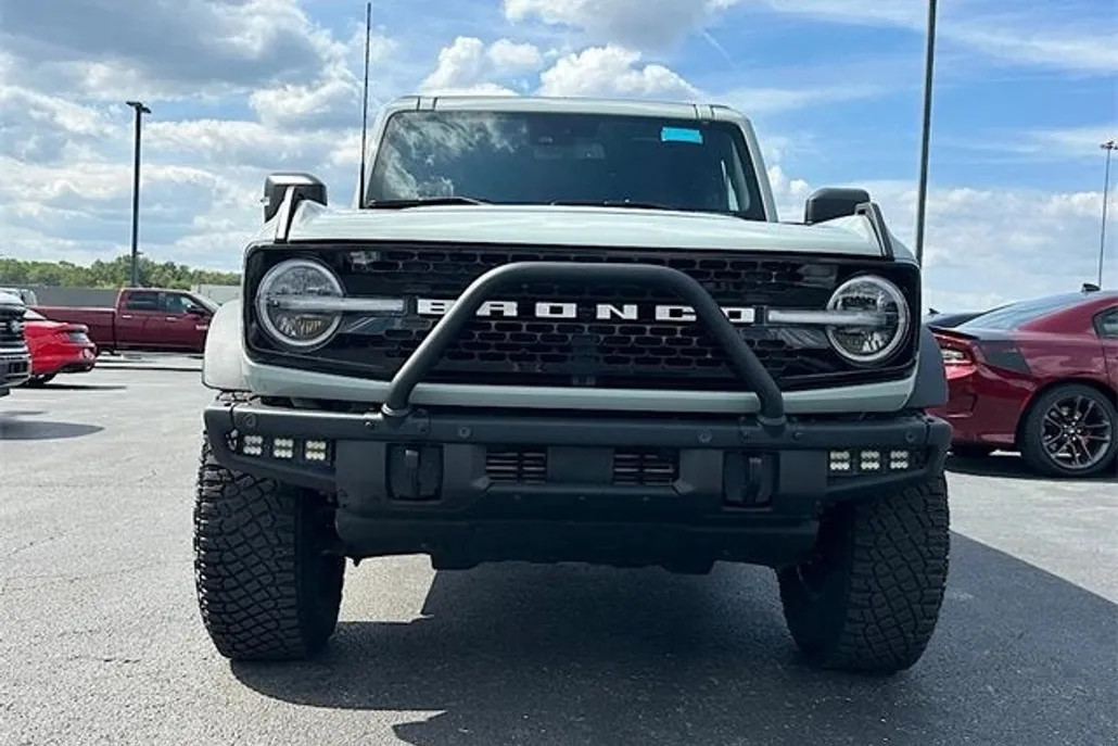 2024 Ford Bronco Wildtrak photo 1