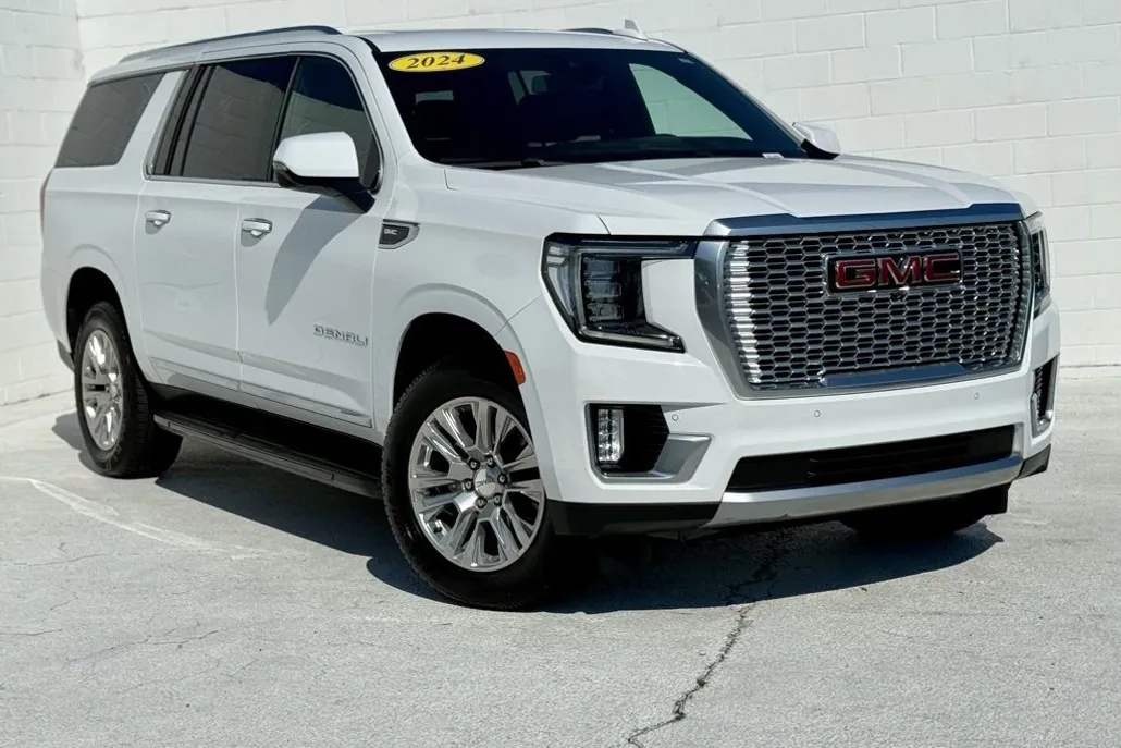 2024 Gmc Yukon XL Denali photo 1