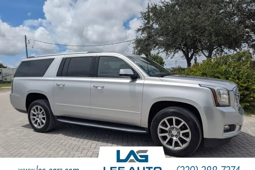 2020 Gmc Yukon XL Denali photo 1