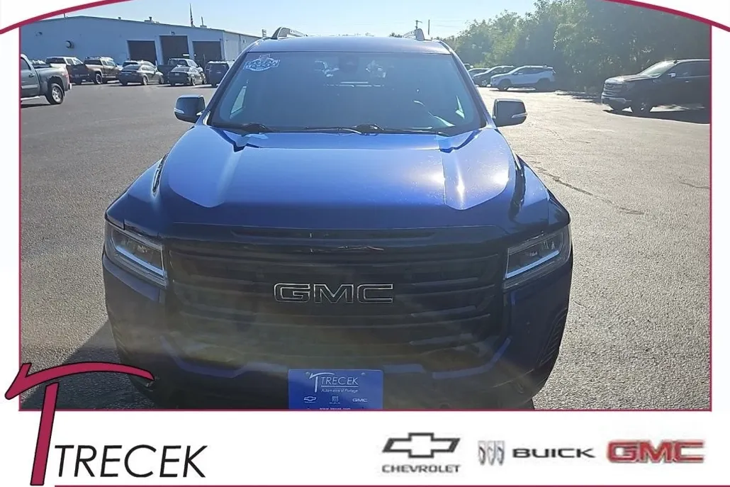 2023 Gmc Acadia SLT photo 1
