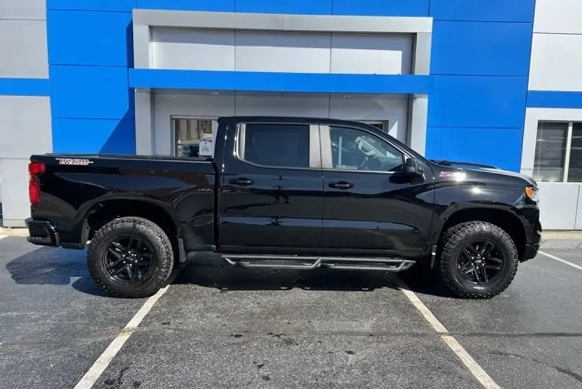 2022 Chevrolet Silverado 1500 LT Trail Boss photo 1