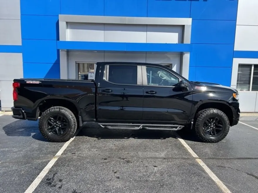 2022 Chevrolet Silverado 1500 LT Trail Boss photo 1