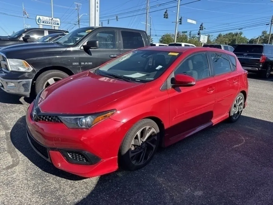 2018 Toyota Corolla iM Base photo 1