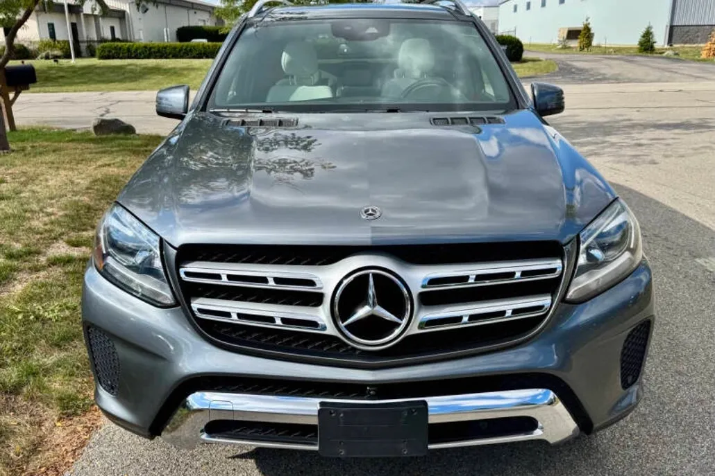 2018 Mercedes Benz GLS 450 photo 1