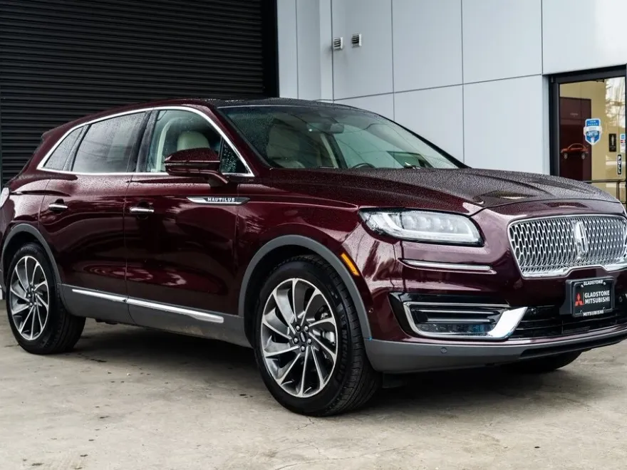 2019 Lincoln Nautilus Reserve photo 1