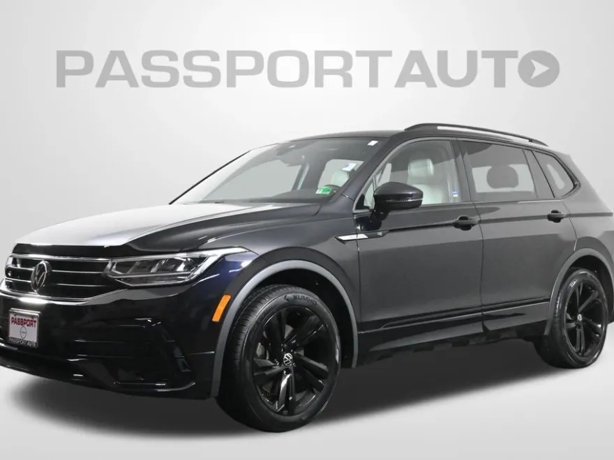 2023 Volkswagen Tiguan SE R-Line Black photo 1