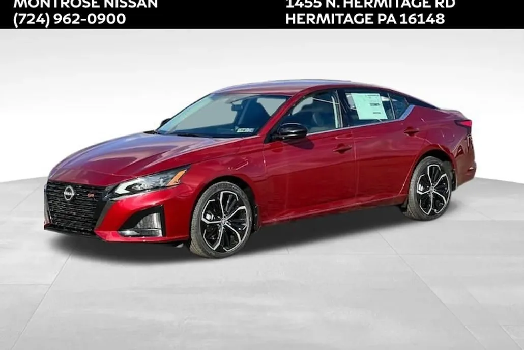 2025 Nissan Altima SR photo 1