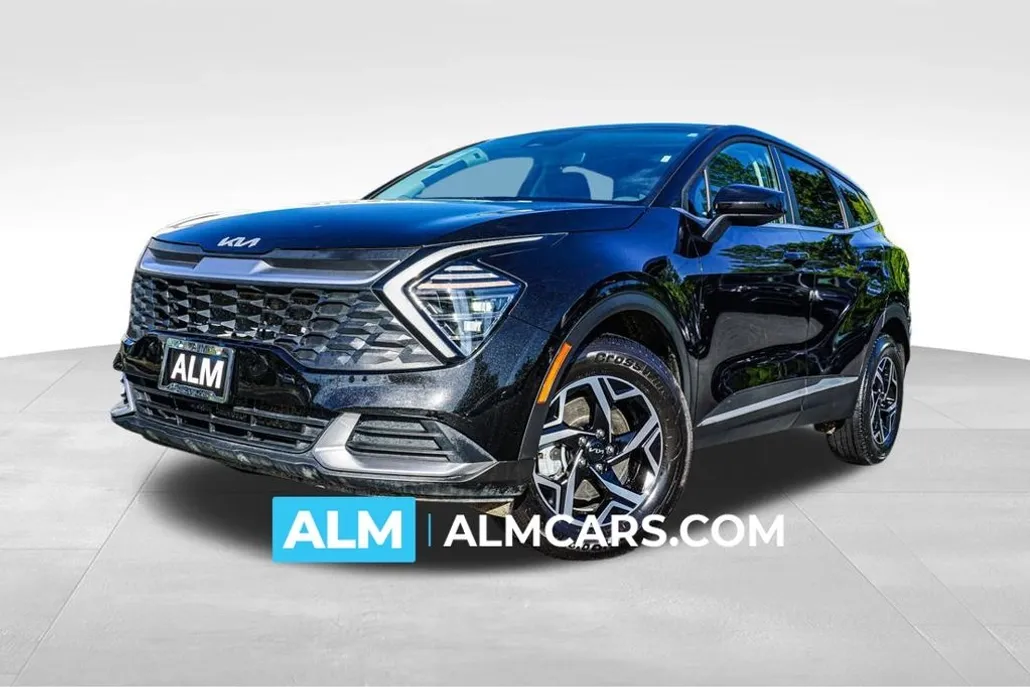2024 Kia Sportage LX photo 1