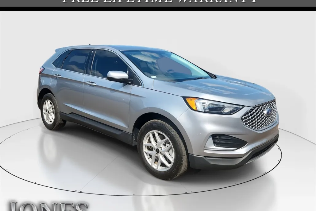 2024 Ford Edge SEL photo 1