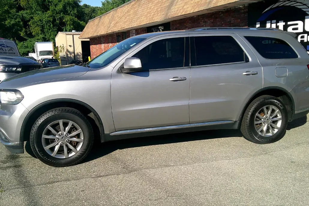 2016 Dodge Durango SXT photo 1