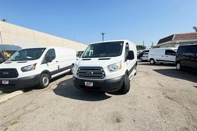 2019 Ford Transit photo 1