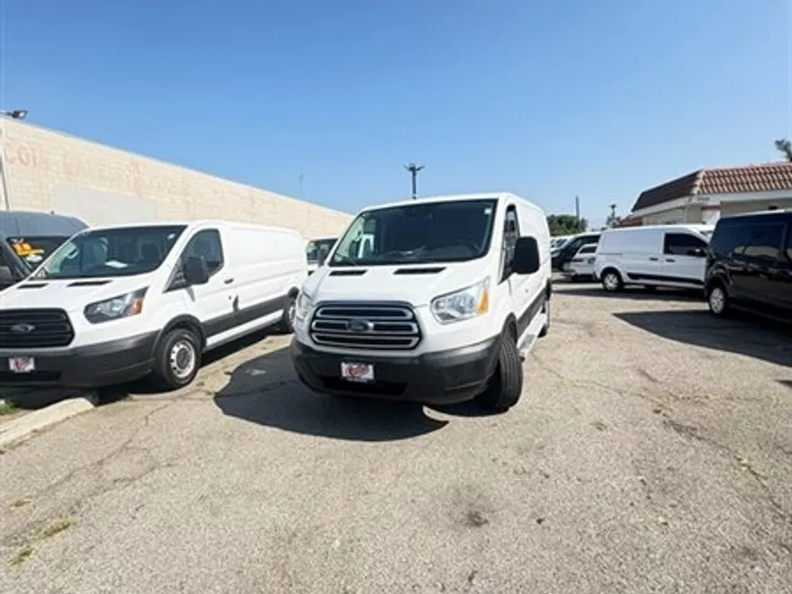 2019 Ford Transit photo 1