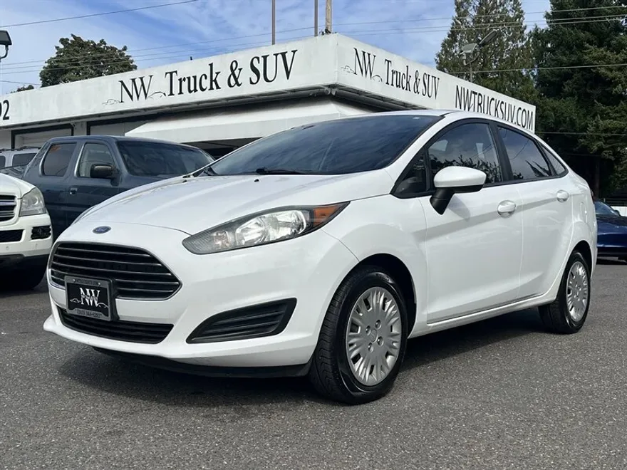 2019 Ford Fiesta S photo 1