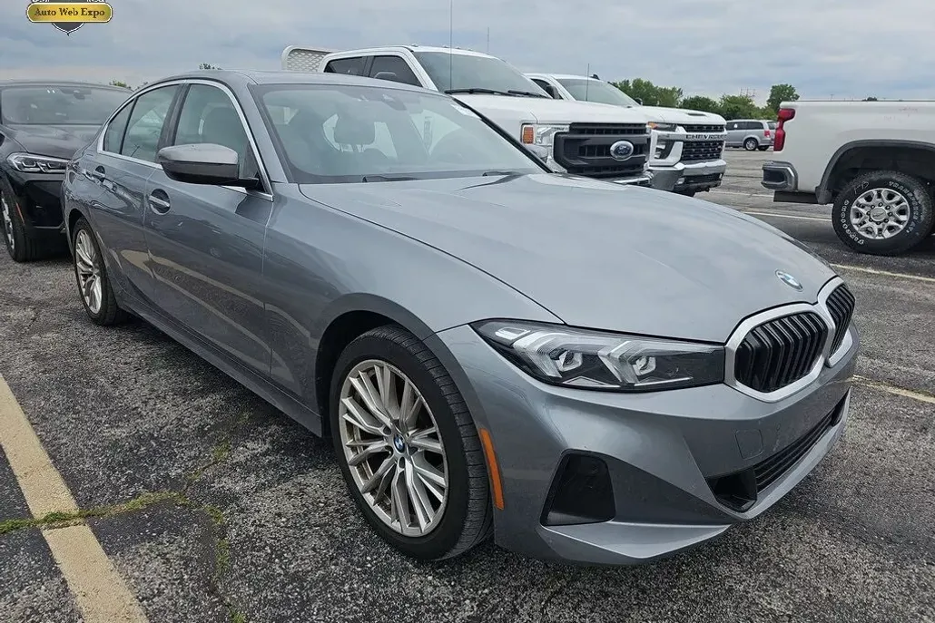 2024 Bmw 330i photo 1