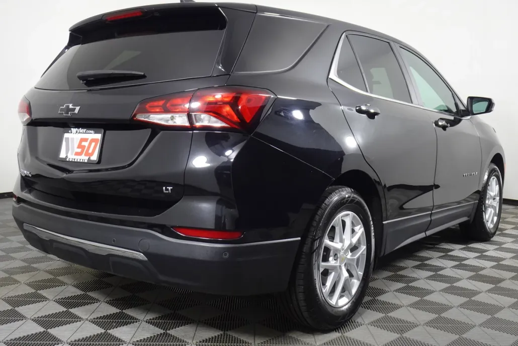 2022 Chevrolet Equinox photo 1