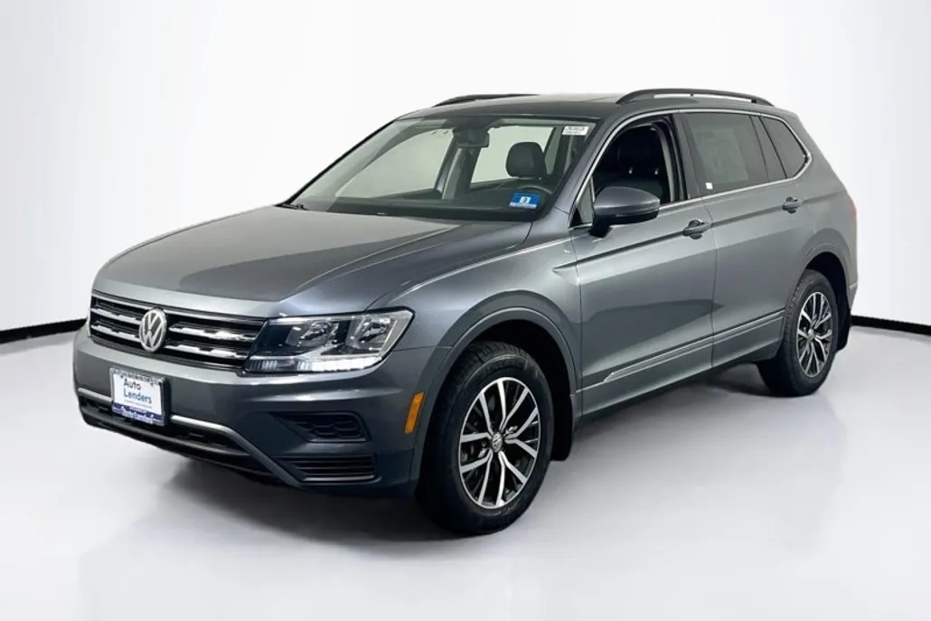 2020 Volkswagen Tiguan SE photo 1