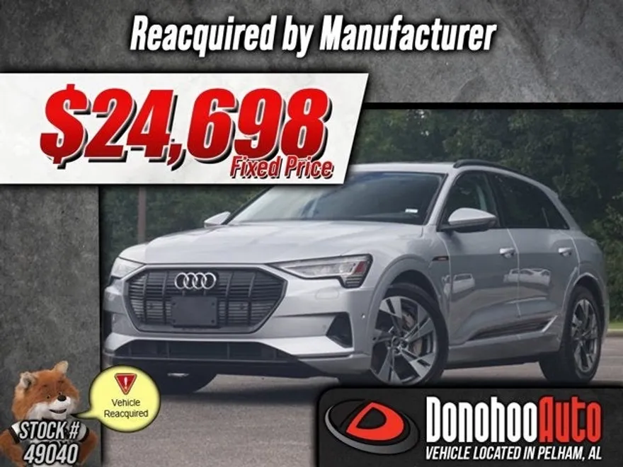 2022 Audi e-tron Premium photo 1