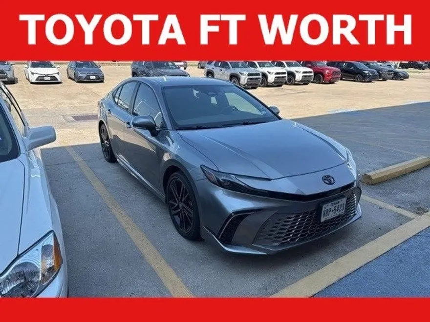 2025 Toyota Camry XSE photo 1