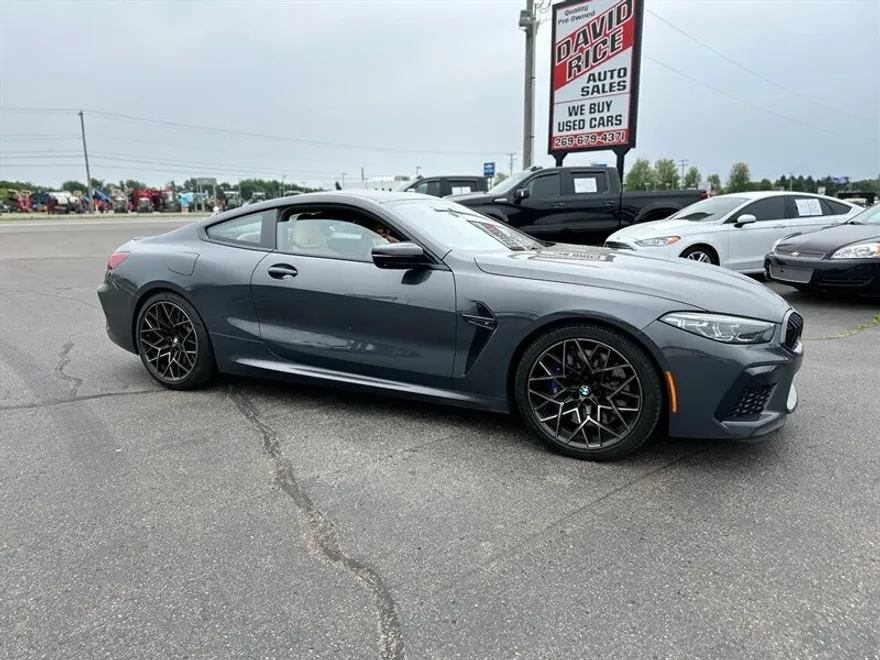 2022 Bmw M8 Competition photo 1