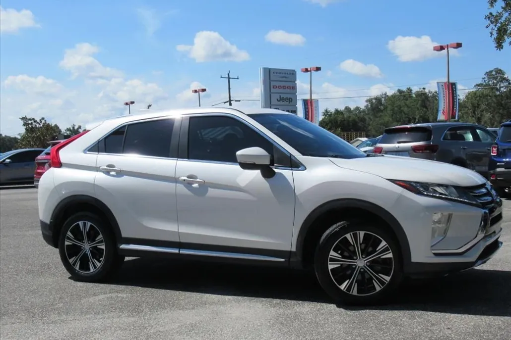2020 Mitsubishi Eclipse Cross SEL photo 1
