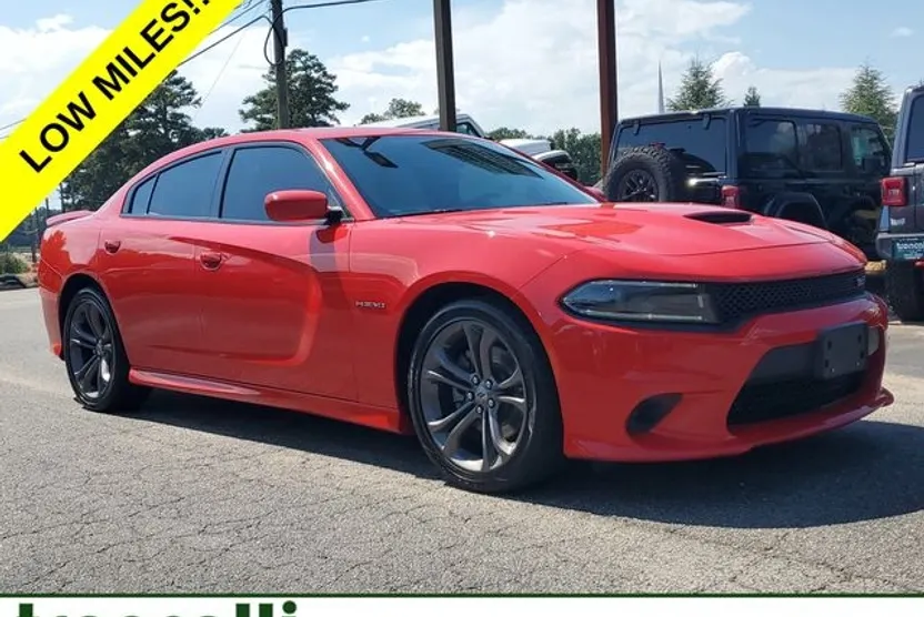2022 Dodge Charger R/T photo 1