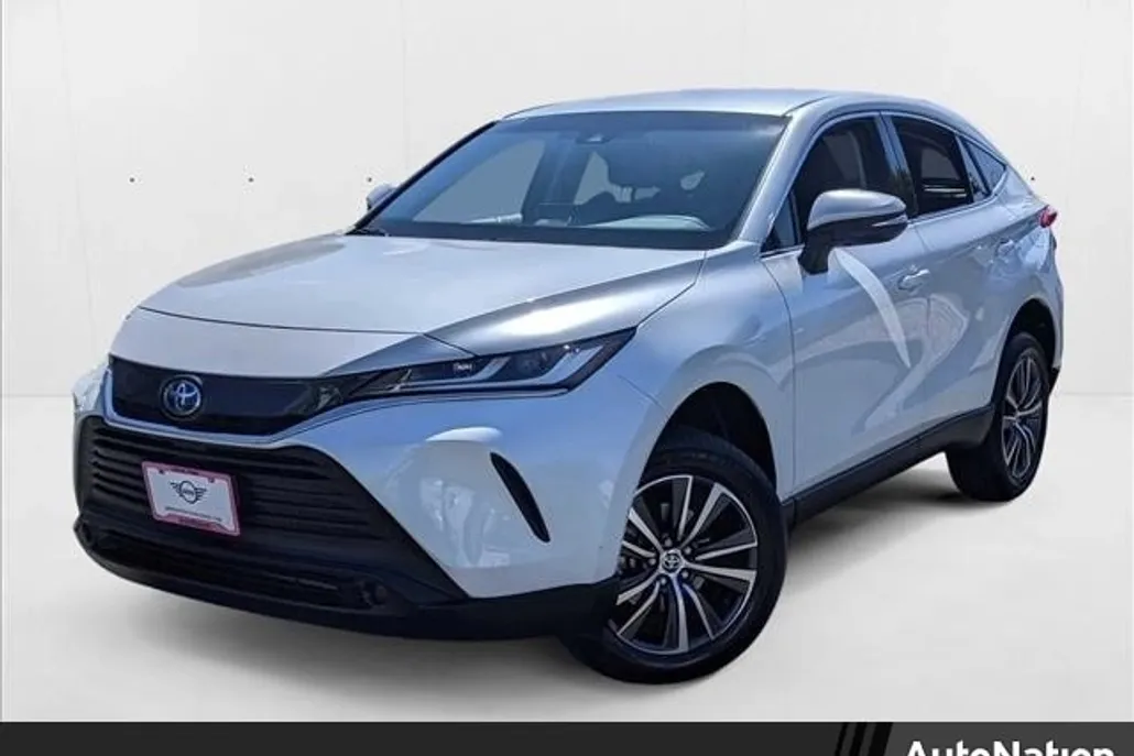 2023 Toyota Venza LE photo 1