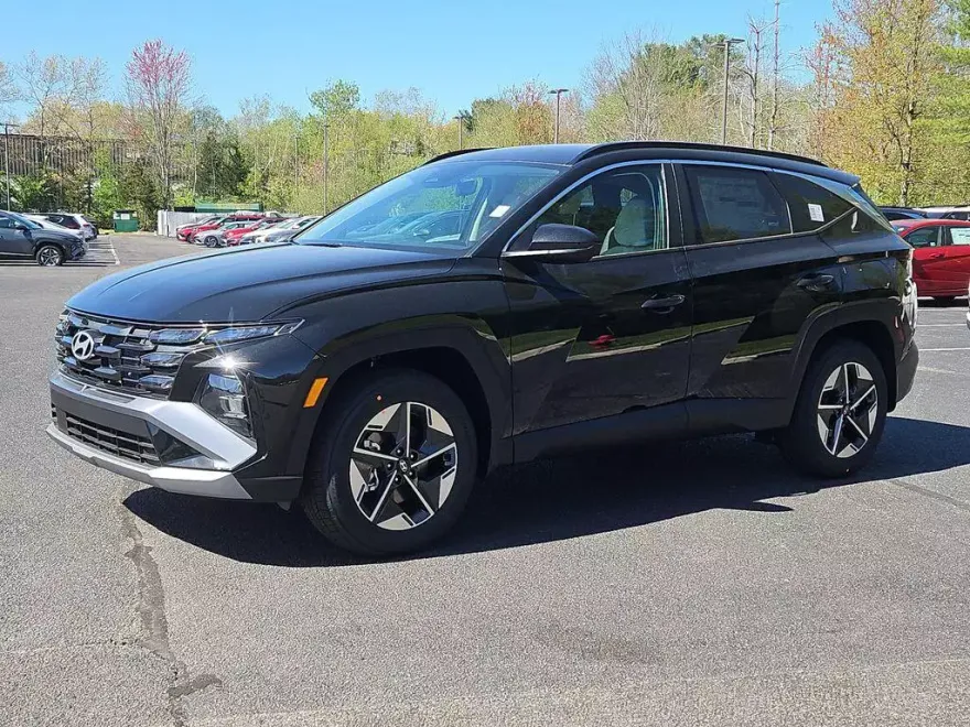 2025 Hyundai Tucson SEL photo 1