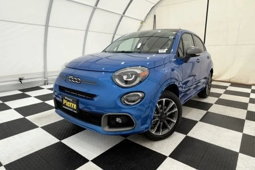 2023 Fiat 500X Sport photo 1