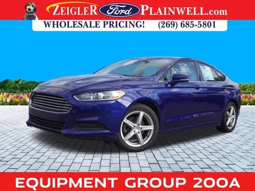 2016 Ford Fusion SE photo 1