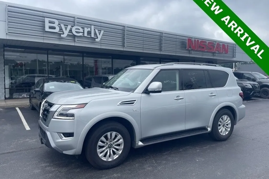 2022 Nissan Armada SV photo 1