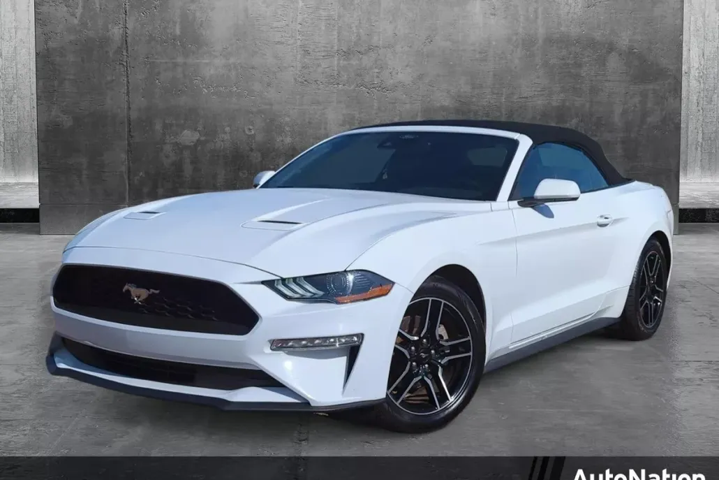 2023 Ford Mustang EcoBoost Premium Convertible photo 1