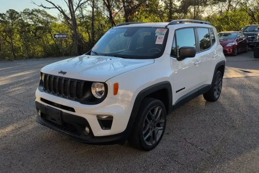 2021 Jeep Renegade Latitude photo 1