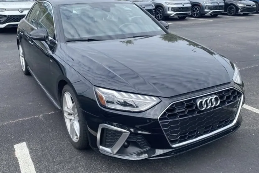 2024 Audi A4 45 S line Premium photo 1