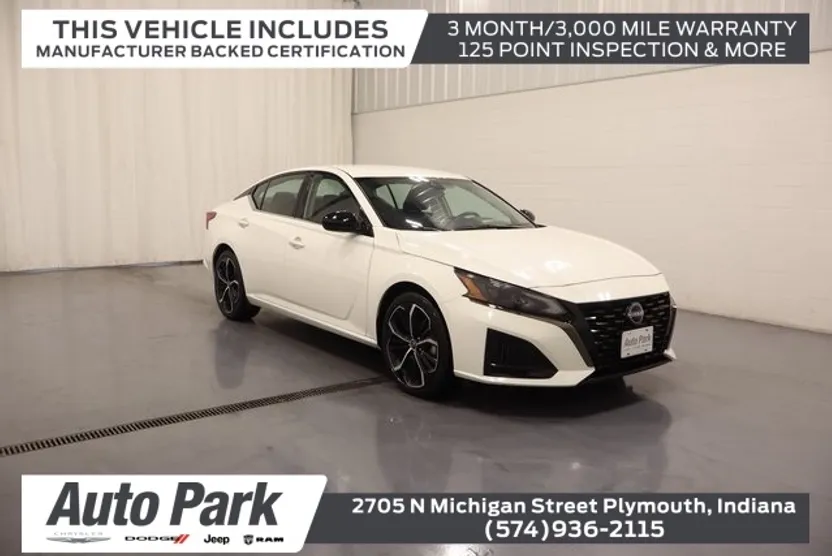 2024 Nissan Altima 2.5 SR photo 1