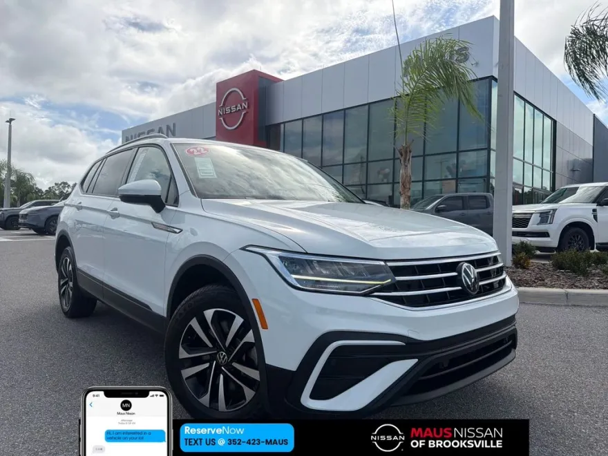 2022 Volkswagen Tiguan S photo 1