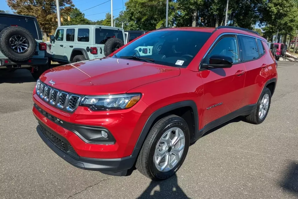 2025 Jeep Compass Latitude photo 1