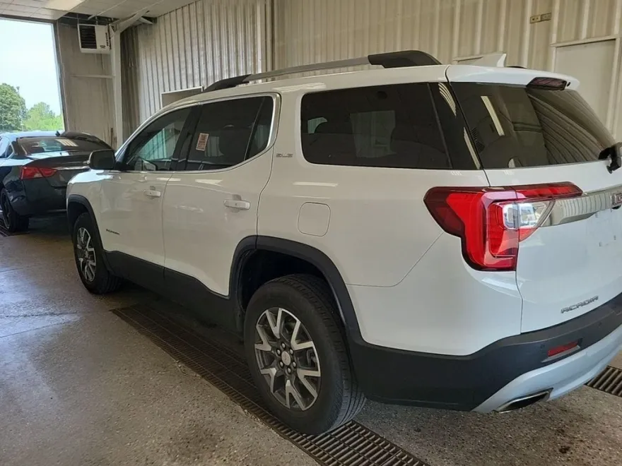 2023 Gmc Acadia SLE photo 1