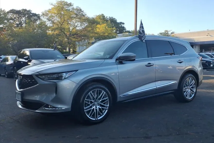 2024 Acura MDX SH-AWD Advance photo 1