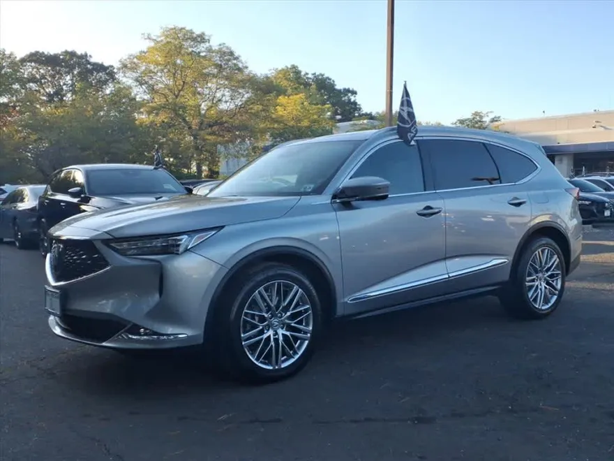 2024 Acura MDX SH-AWD Advance photo 1