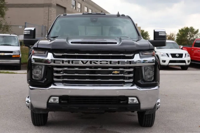 2022 Chevrolet Silverado 3500HD LTZ photo 1