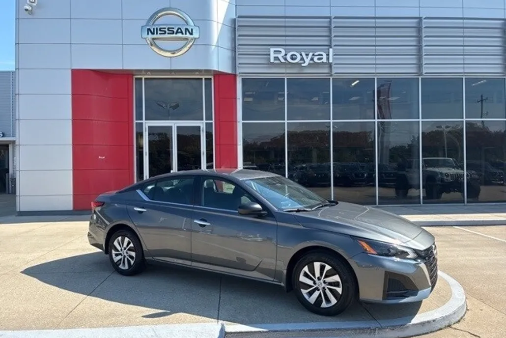 2025 Nissan Altima 2.5 S photo 1