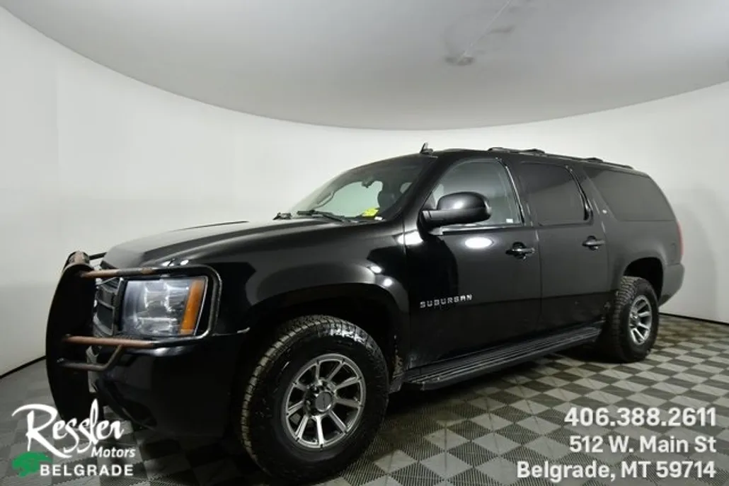 2012 Chevrolet Suburban 1500 LT photo 1