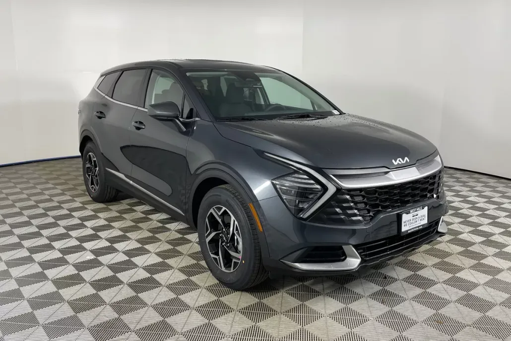 2025 Kia Sportage LX photo 1